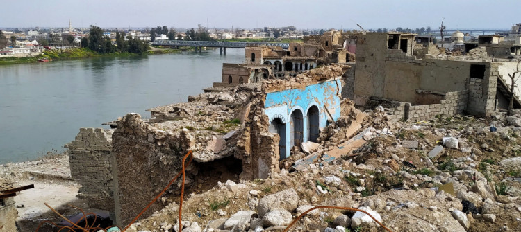 داعش يهاجم غرب الموصل ويسقط ثلاثة مدنيين